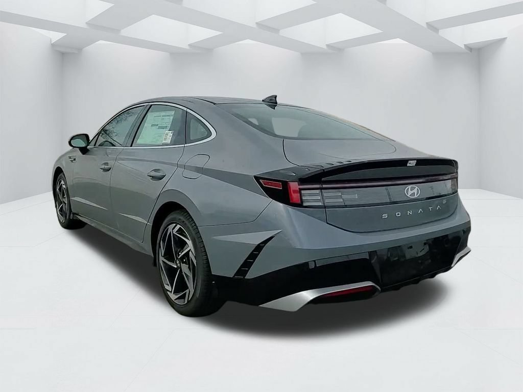 New 2026 Hyundai Sonata SEL FWD image 7