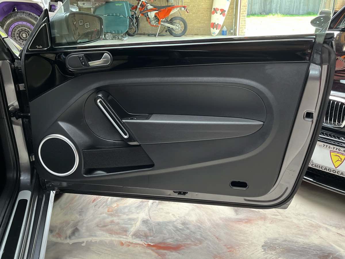 Used 2019 Volkswagen Beetle 2.0T Final Edition SEL FWD image 26