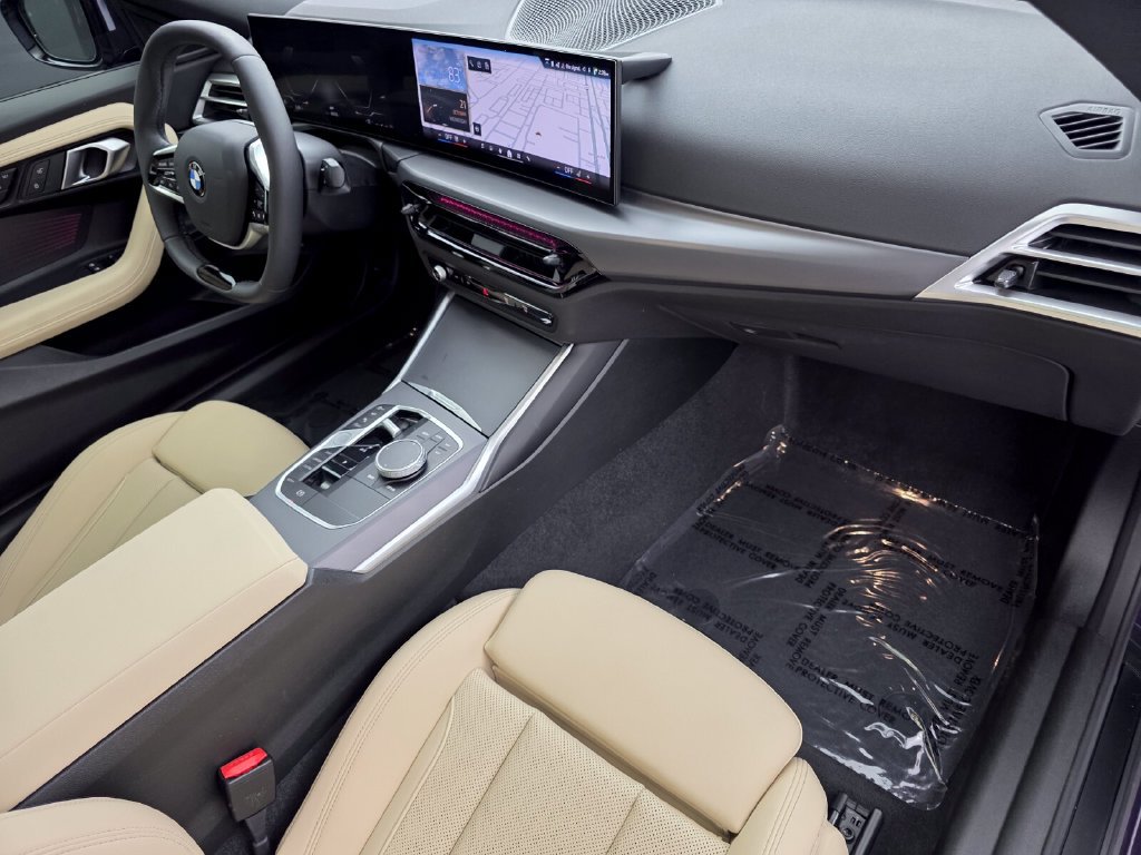 Used 2025 BMW 230i Coupe w/ Convenience Package RWD image 27