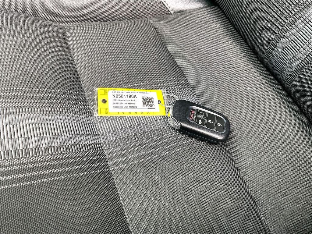 Used 2023 Honda Civic Sport image 29