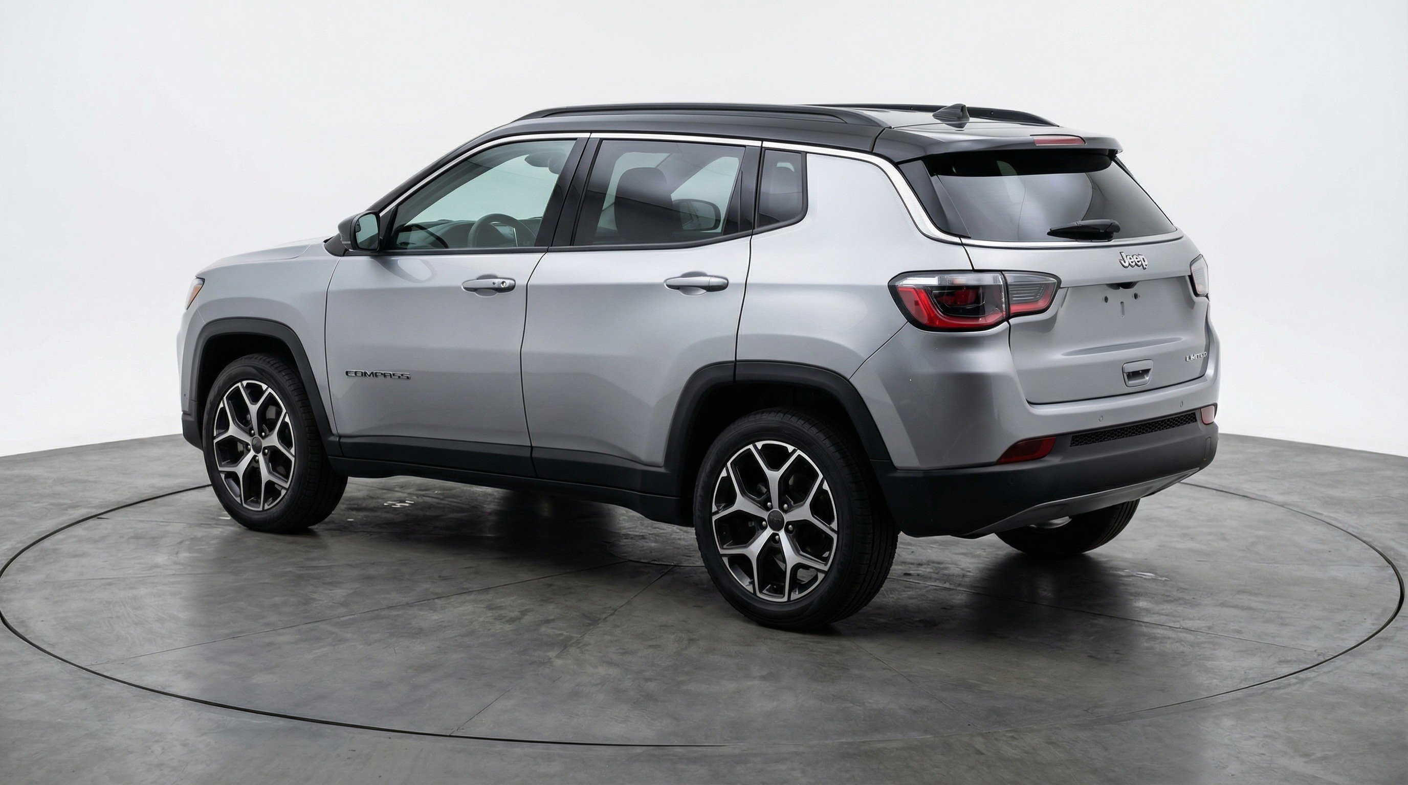 Used 2025 Jeep Compass Limited image 6