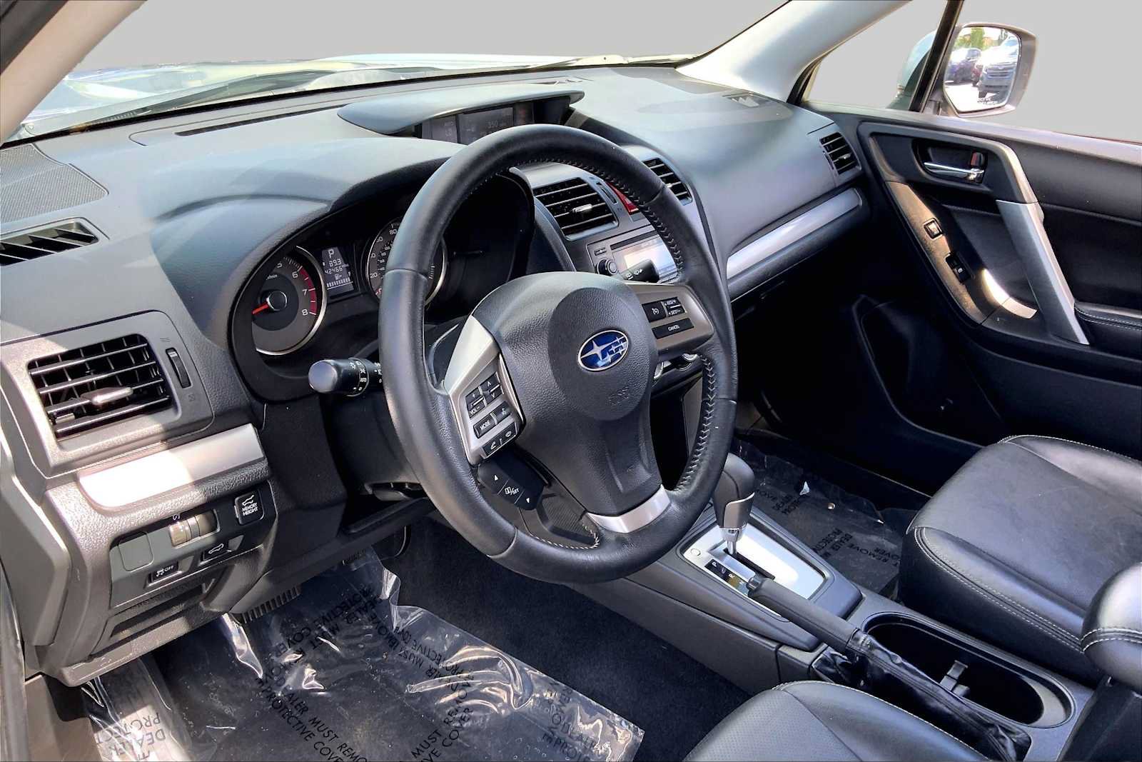 Used 2014 Subaru Forester 2.5i Limited AWD/4WD image 18