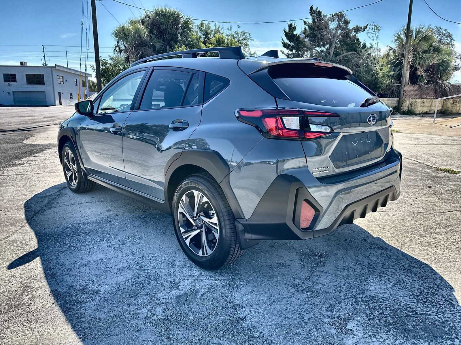 Used 2024 Subaru Crosstrek 2.0i Premium image 4