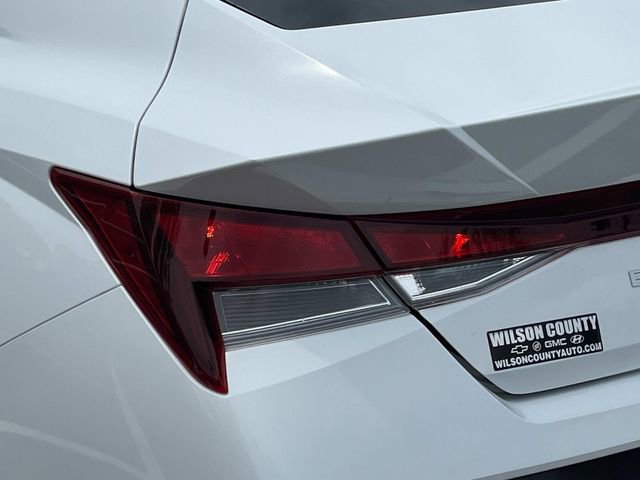 Used 2024 Hyundai Elantra SE image 10