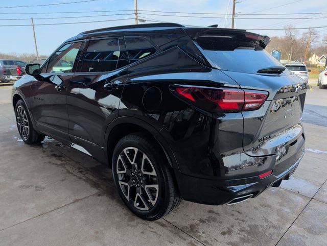 Certified 2025 Chevrolet Blazer RS FWD image 5