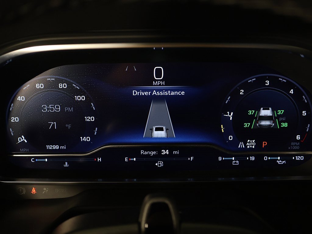 Used 2024 Chevrolet Tahoe High Country w/ Advanced Technology Package image 49