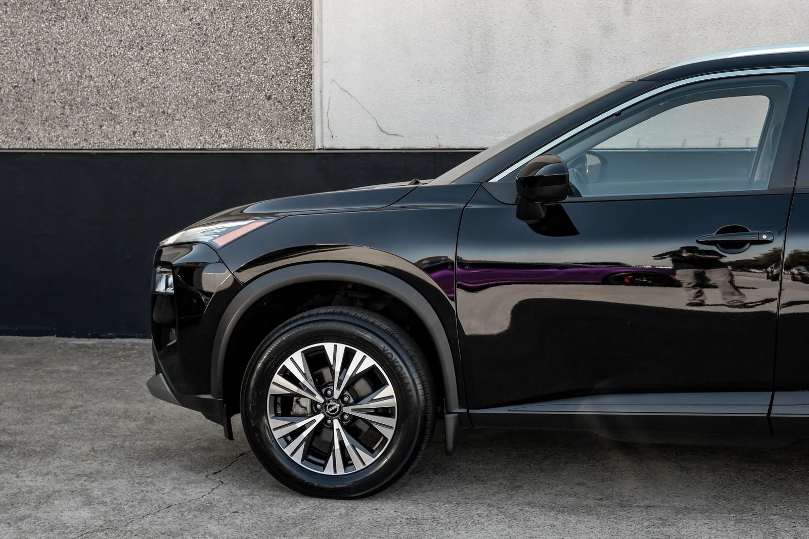 Used 2023 Nissan Rogue SV w/ SV Premium B Package AWD/4WD image 16