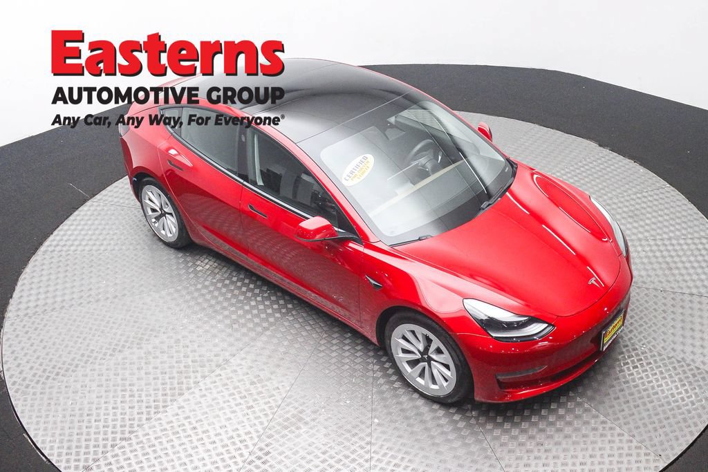 Used 2021 Tesla Model 3 Standard Range Plus RWD image 3