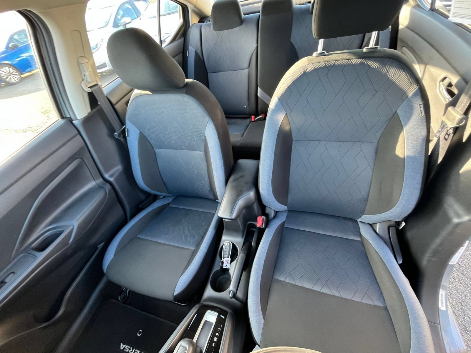 Used 2025 Nissan Versa SV FWD image 36