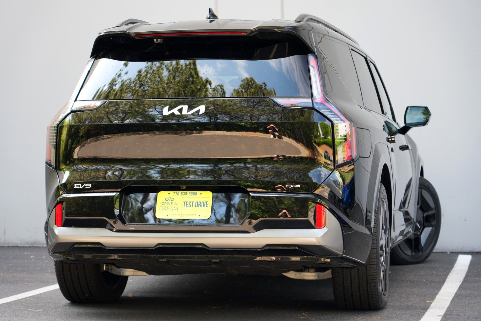 Used 2025 Kia EV9 GT-Line AWD/4WD image 5