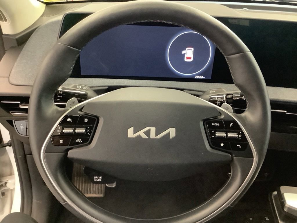 Certified 2024 Kia EV6 Light AWD/4WD image 12