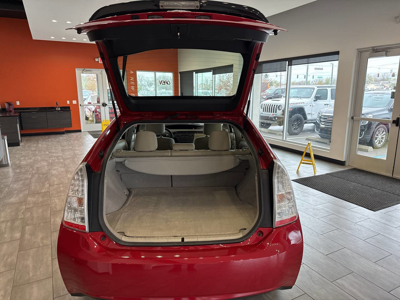 Used 2011 Toyota Prius Three image 30