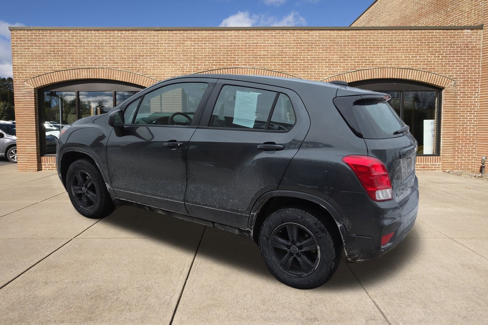 Used 2019 Chevrolet Trax LS image 4