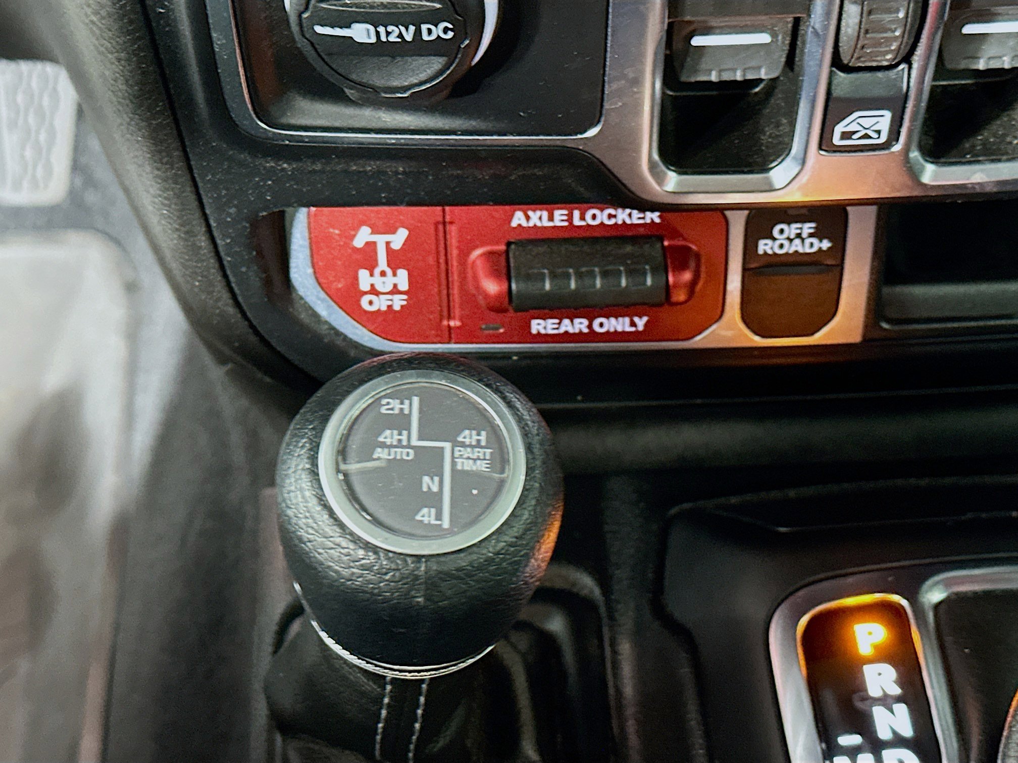 Used 2024 Jeep Wrangler Willys image 24