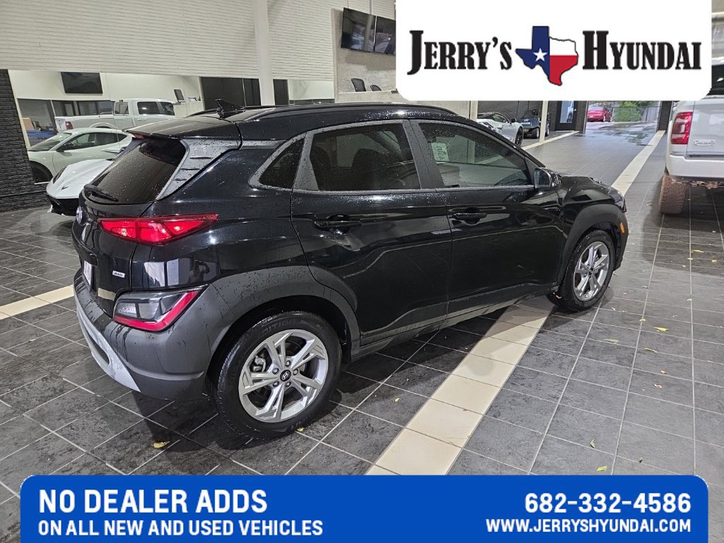 Used 2023 Hyundai Kona SEL w/ Cargo Package AWD/4WD image 5