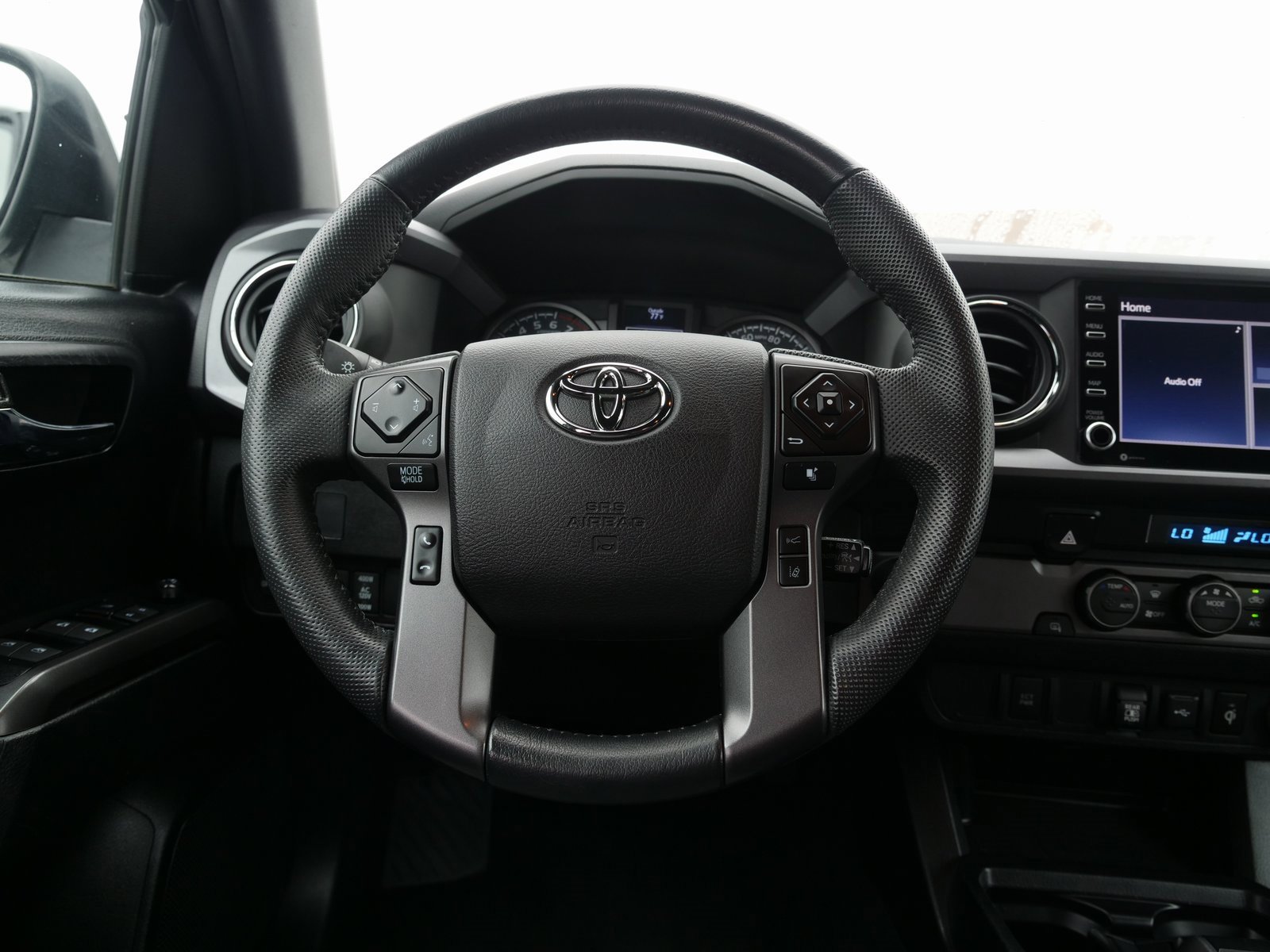 Used 2021 Toyota Tacoma TRD Sport image 19