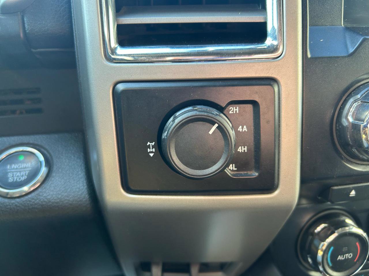 Used 2016 Ford F150 Lariat w/ Equipment Group 501A Mid image 24