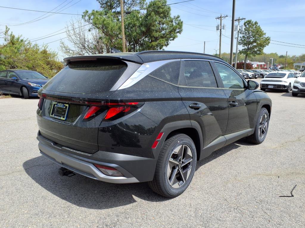 Used 2025 Hyundai Tucson SEL FWD image 3