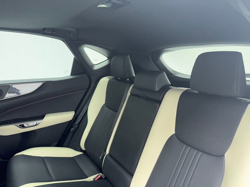 Used 2022 Lexus NX 350 AWD image 37