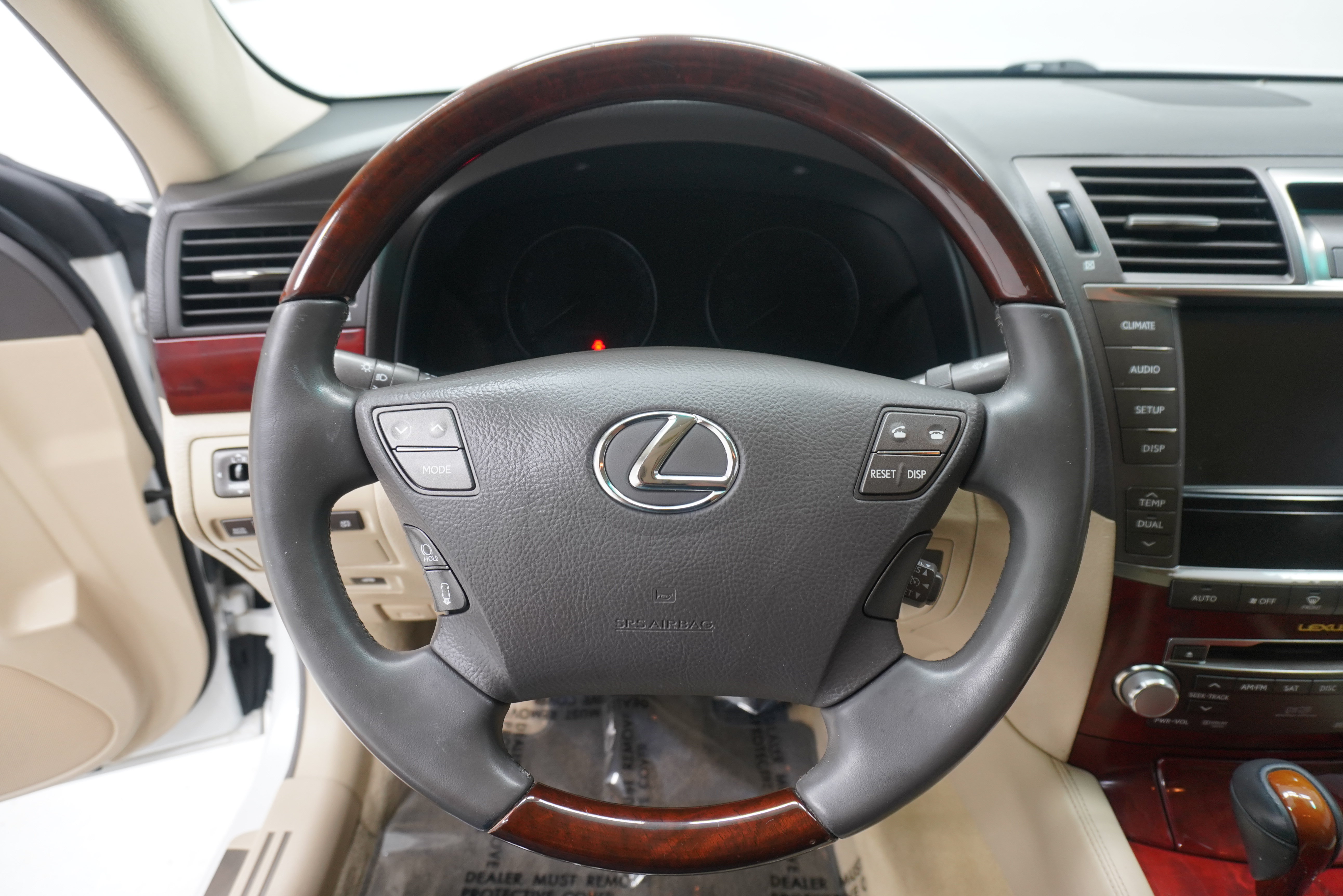 Used 2012 Lexus LS 460 w/ Luxury Value Edition RWD image 18