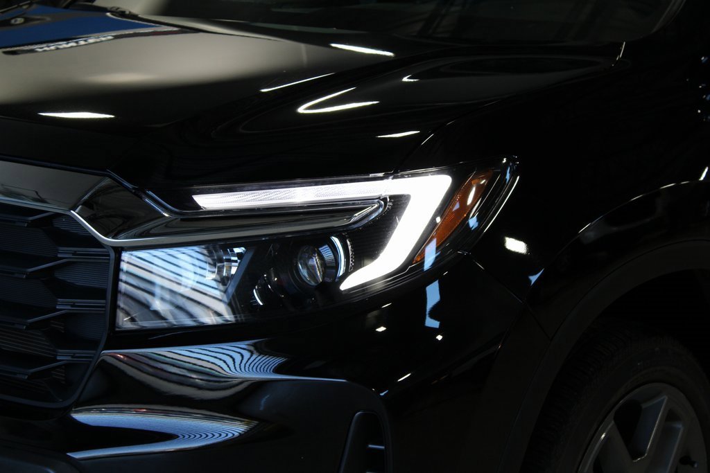 Used 2022 Honda Passport EX-L image 2