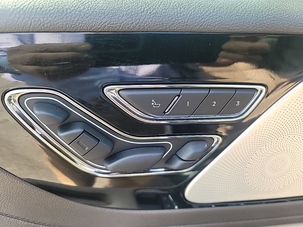 Used 2022 Lincoln Aviator Reserve w/ Equipment Group 201A RWD image 15