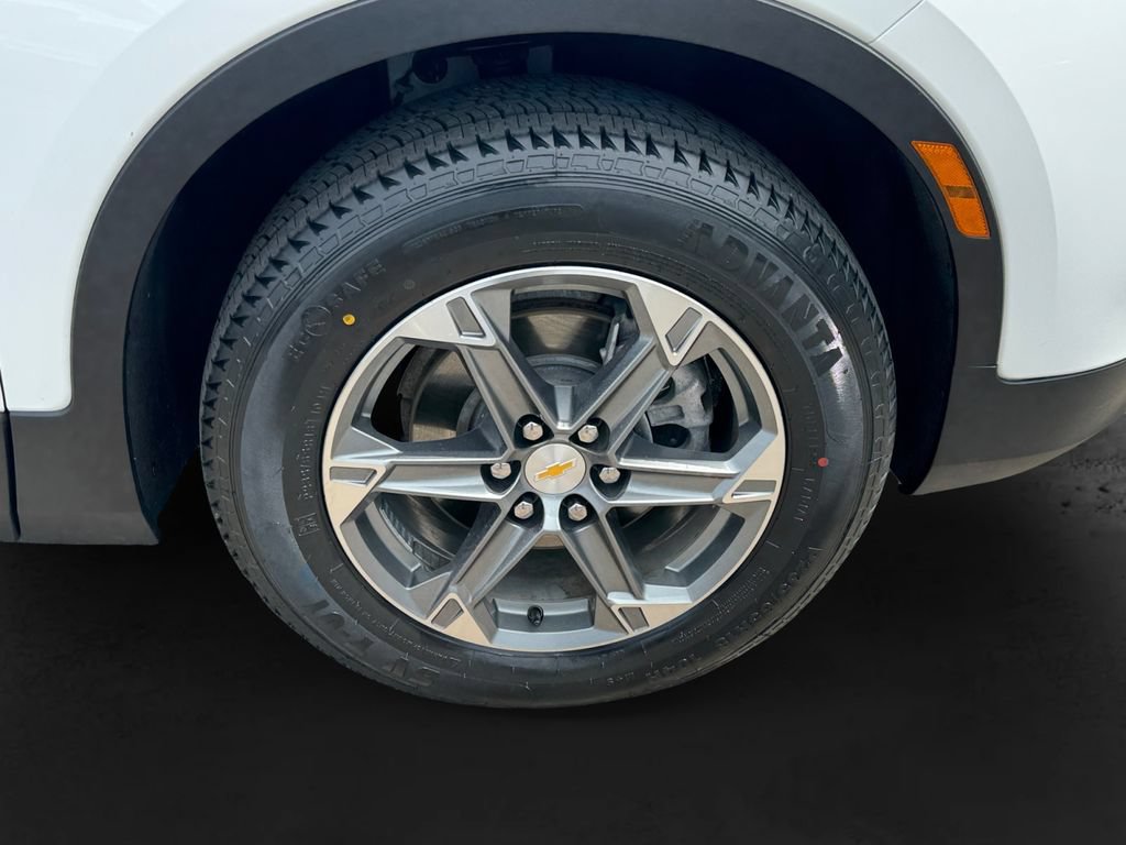 Used 2024 Chevrolet Blazer LT AWD/4WD image 11