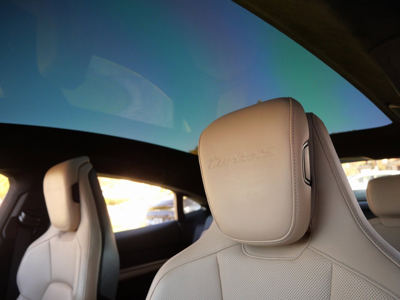 Used 2020 Porsche Taycan Turbo S image 20