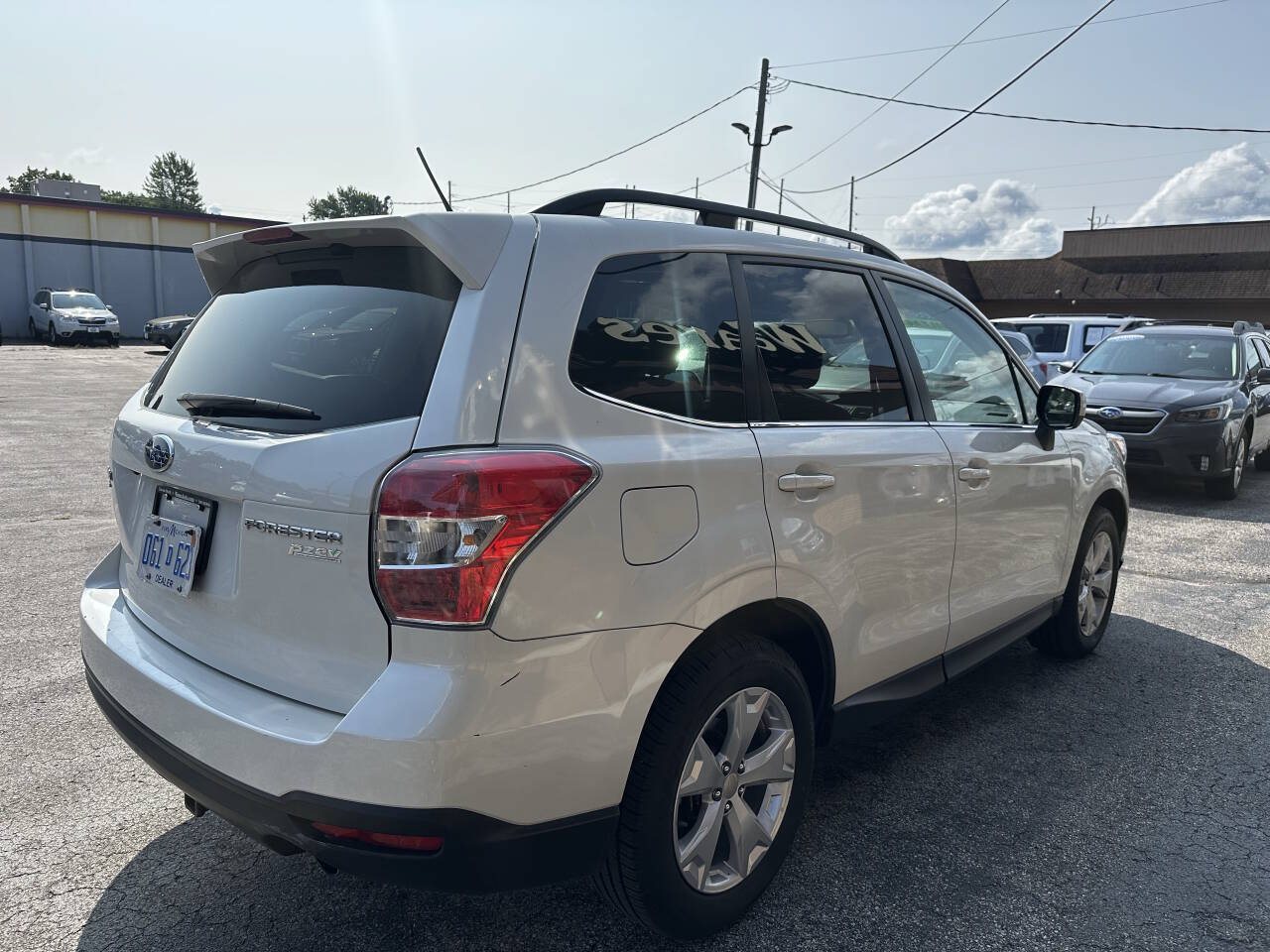 Used 2014 Subaru Forester 2.5i Limited AWD/4WD image 17
