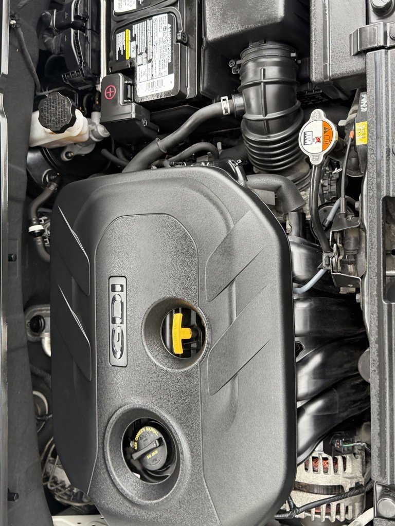 Used 2016 Kia Soul + image 8