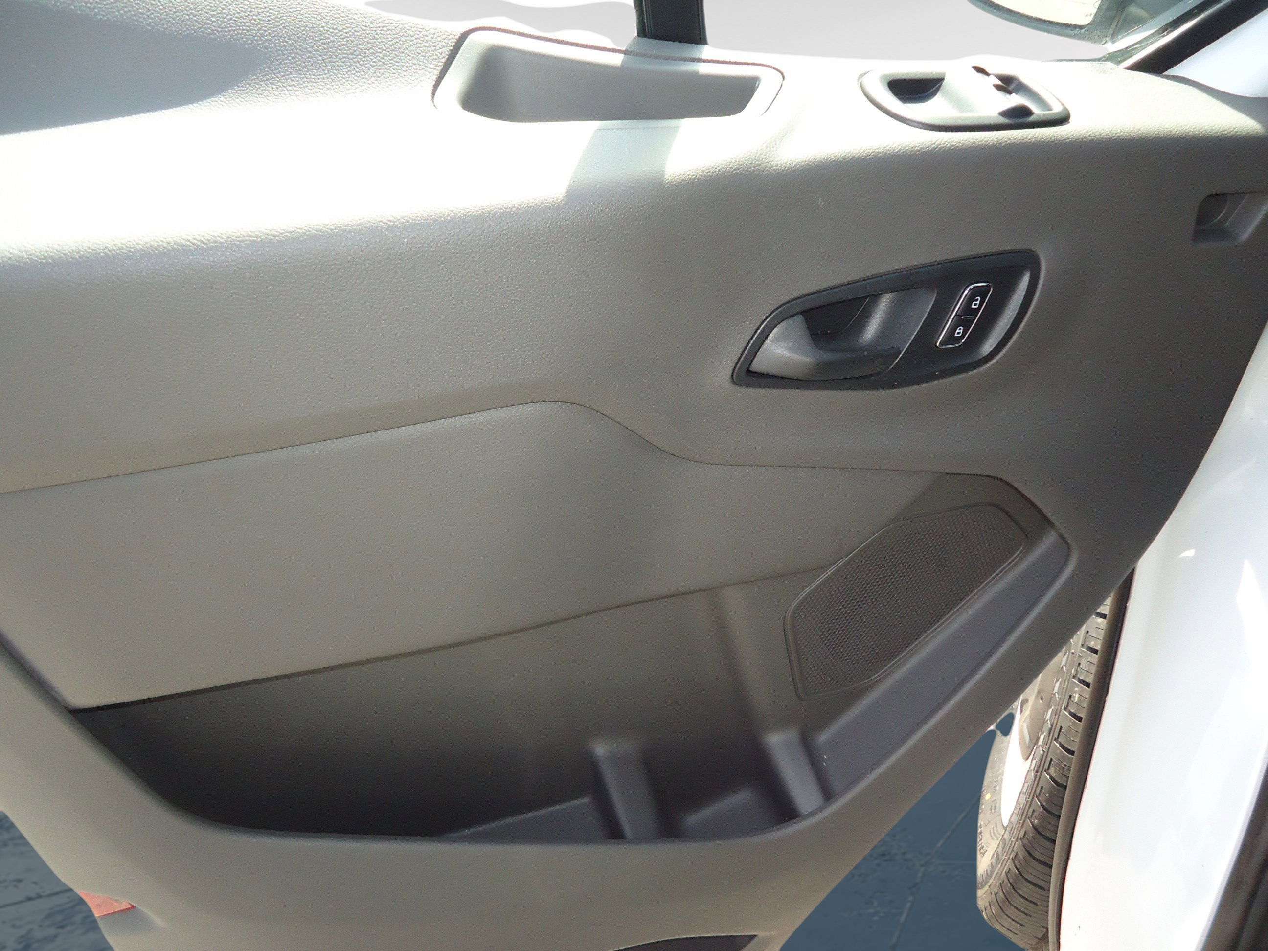 Used 2024 Ford Transit 350 148 High Roof Extended RWD image 19