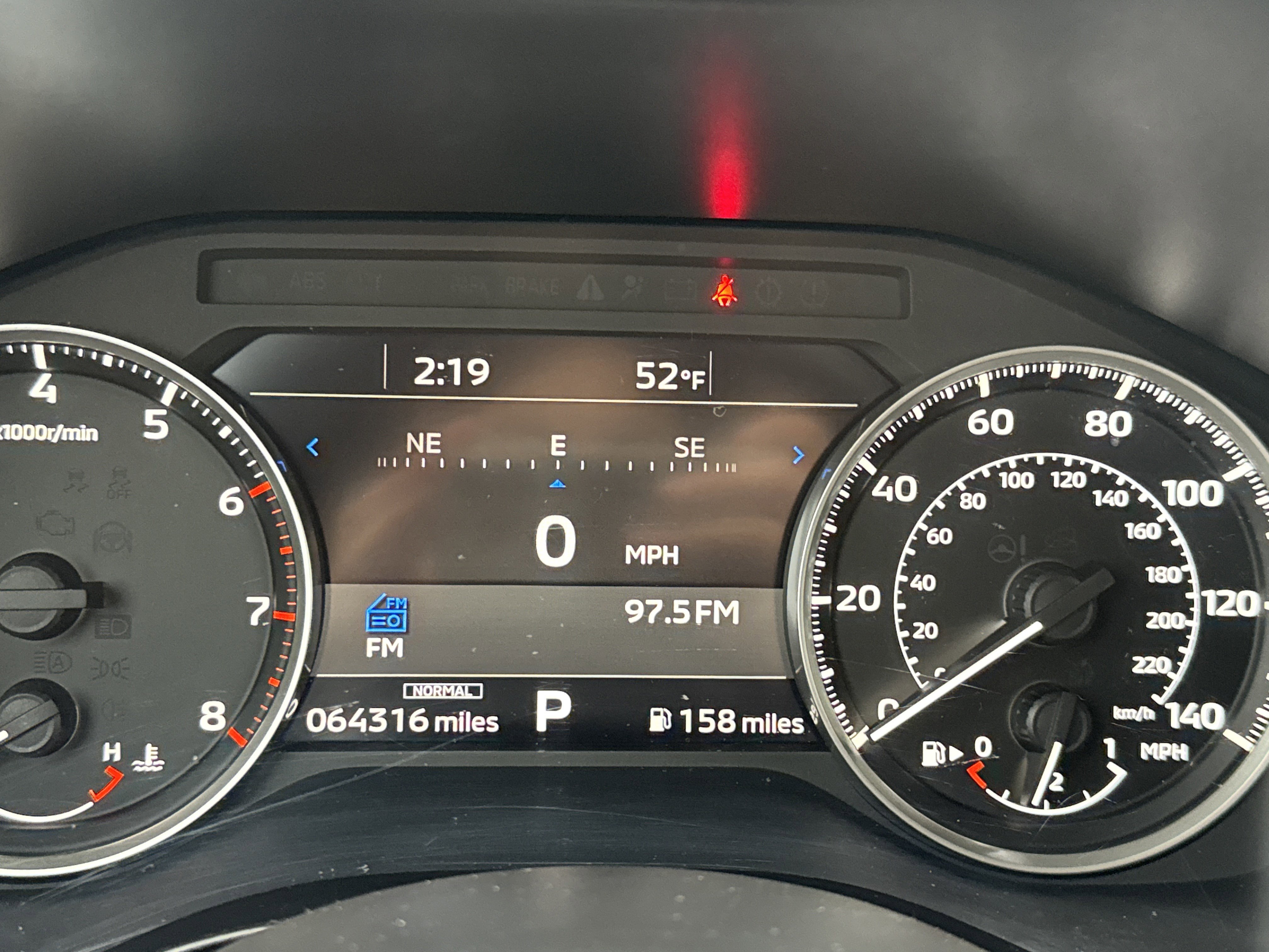 Used 2024 Mitsubishi Outlander SE Black Edition image 11