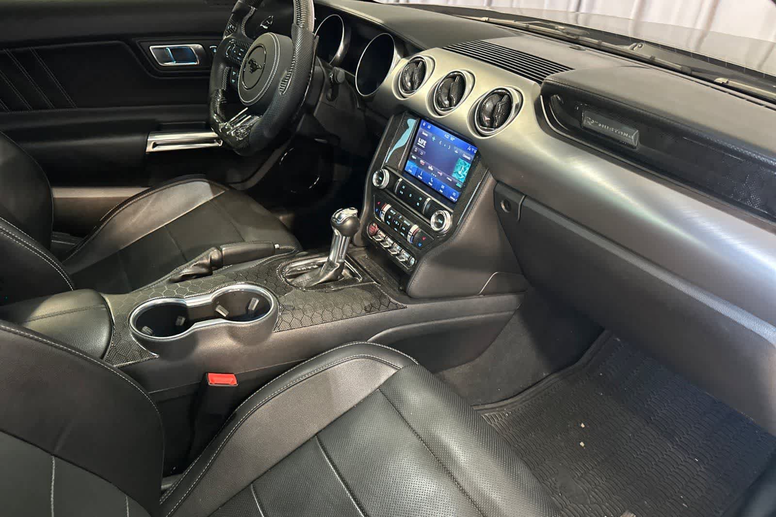 Used 2022 Ford Mustang GT Premium RWD image 17