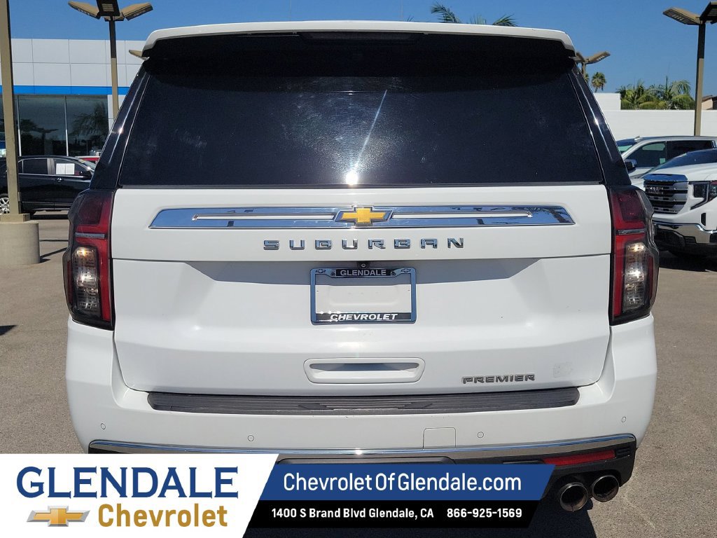 Certified 2023 Chevrolet Suburban Premier RWD image 4