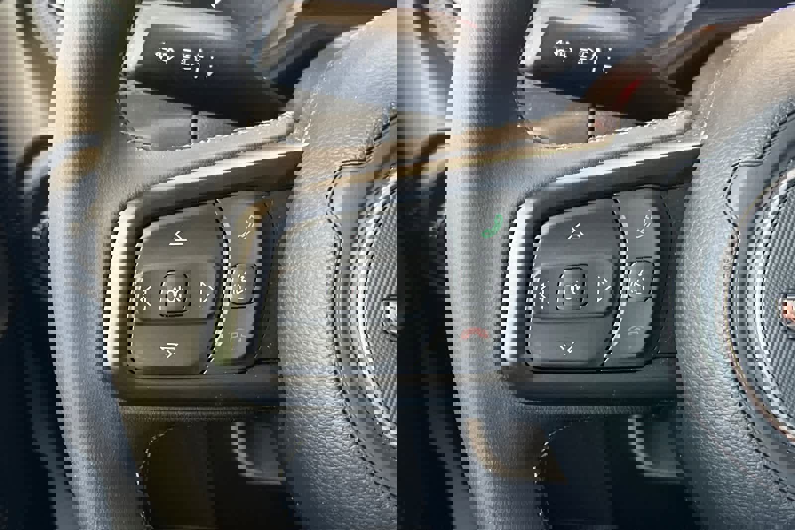 Used 2025 Jeep Wrangler Rubicon w/ Xtreme 35 Tire Package image 26