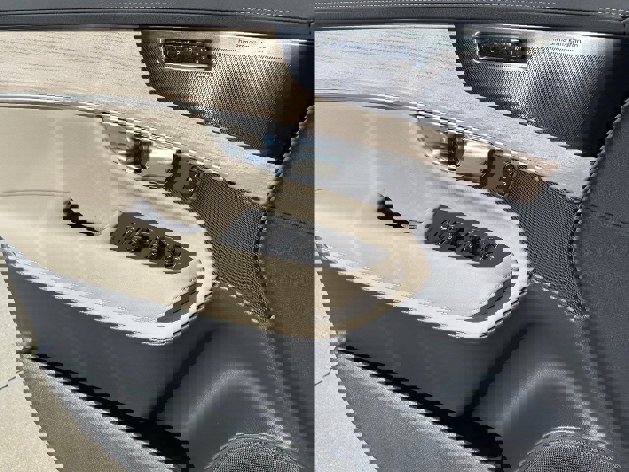 New 2026 Volvo XC90 B6 Plus image 23