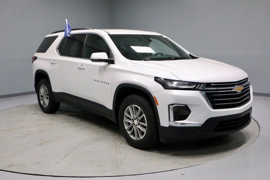 Used 2023 Chevrolet Traverse LT