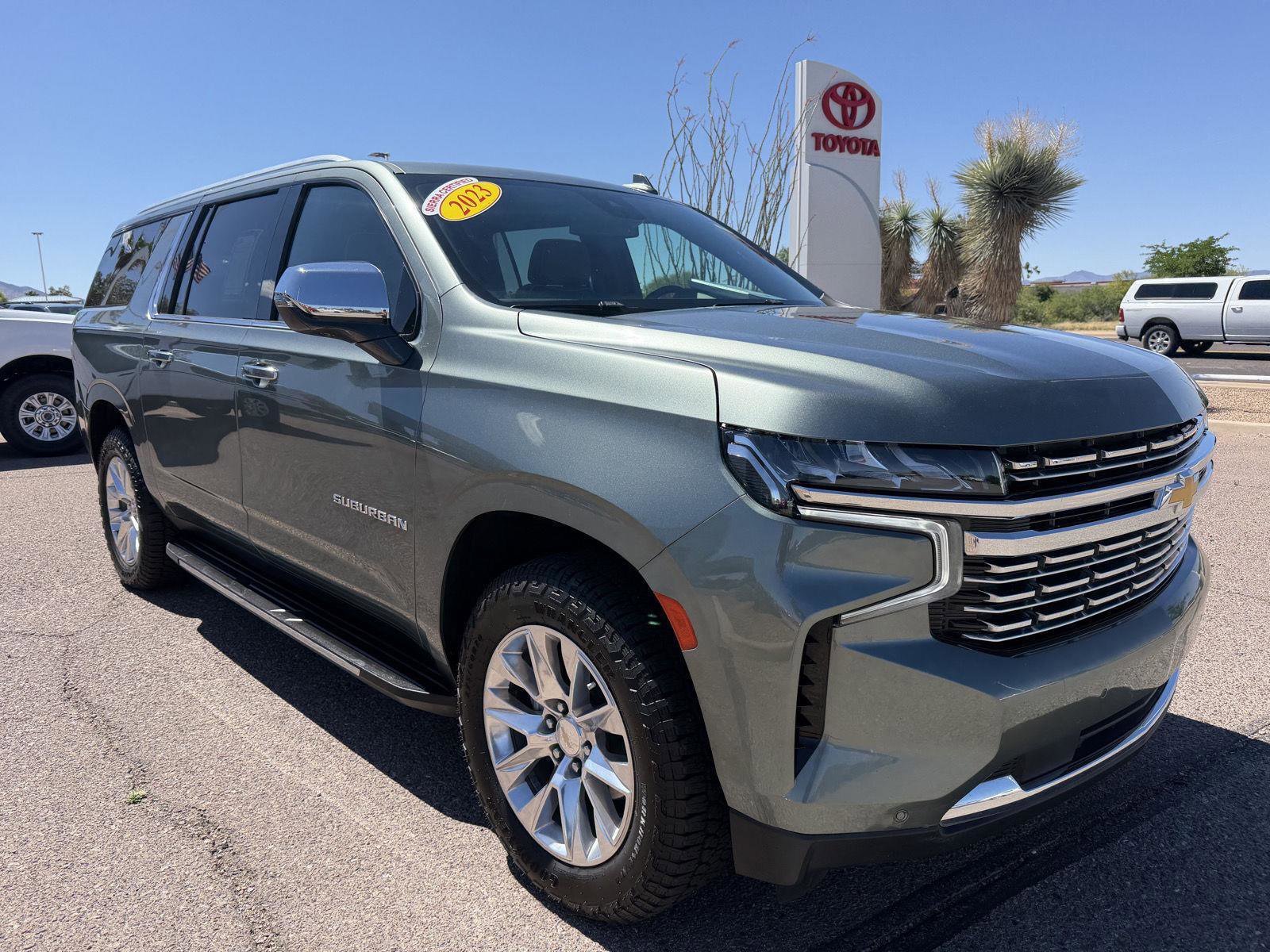 Used 2023 Chevrolet Suburban Premier RWD image 7