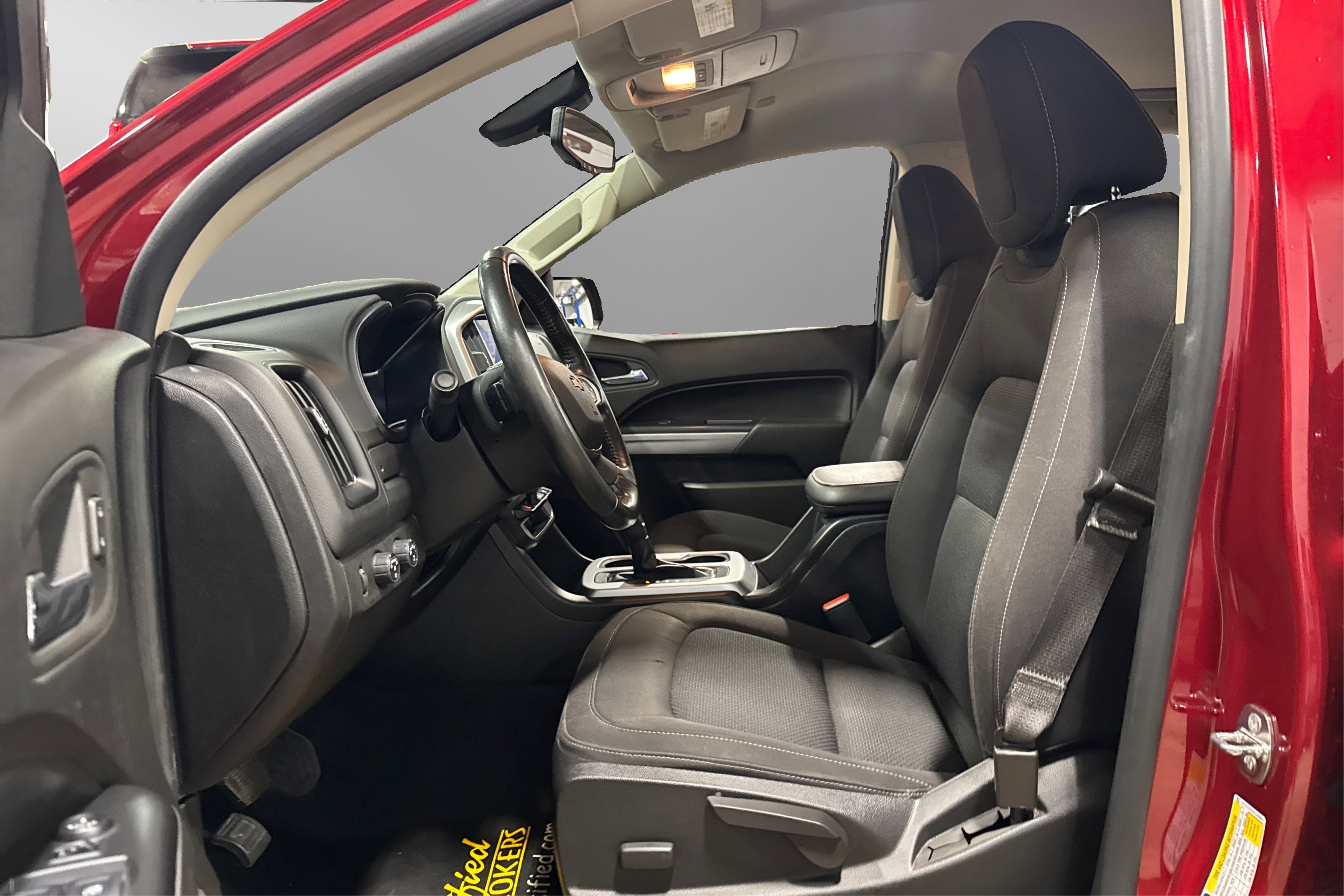 Used 2019 Chevrolet Colorado LT w/ LT Convenience Package image 17