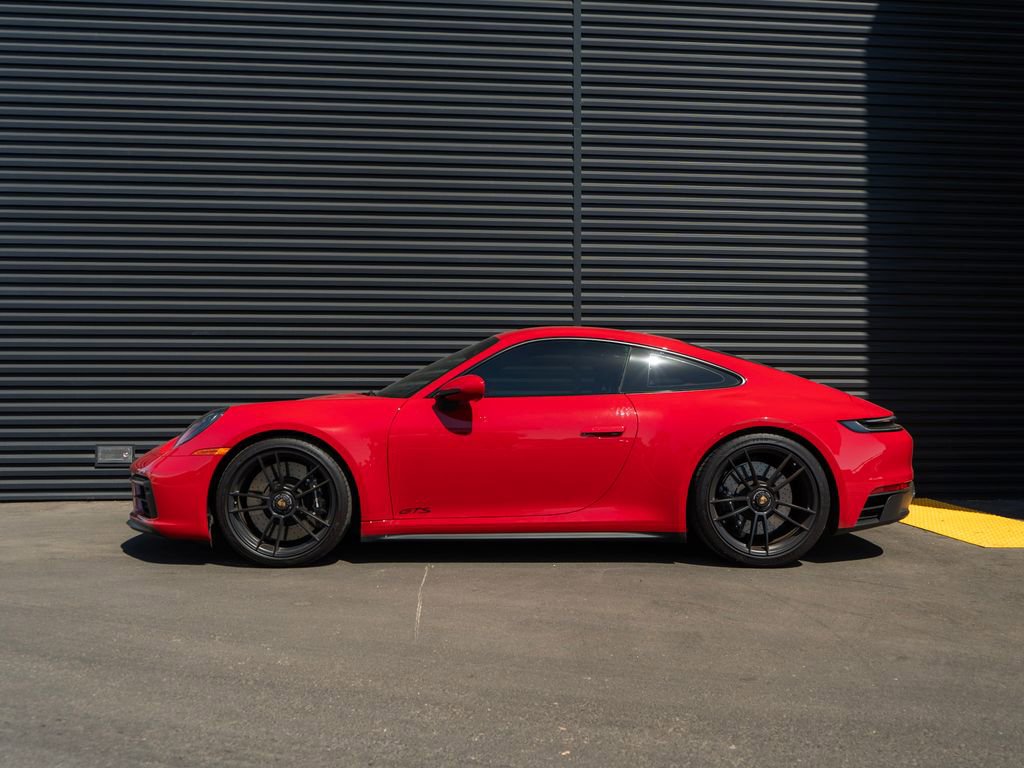 Used 2023 Porsche 911 Carrera GTS image 2