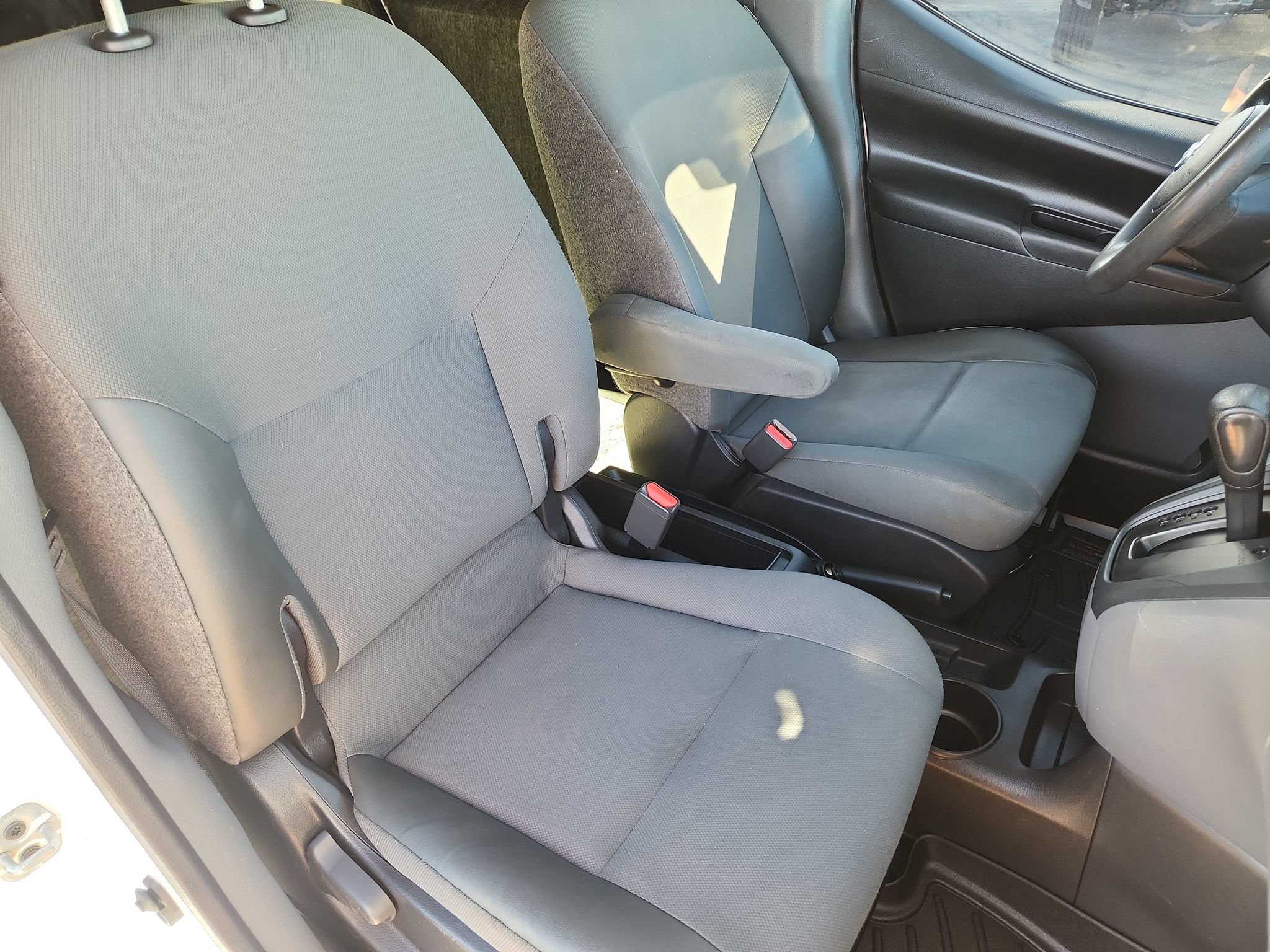 Used 2017 Nissan NV200 S FWD image 12