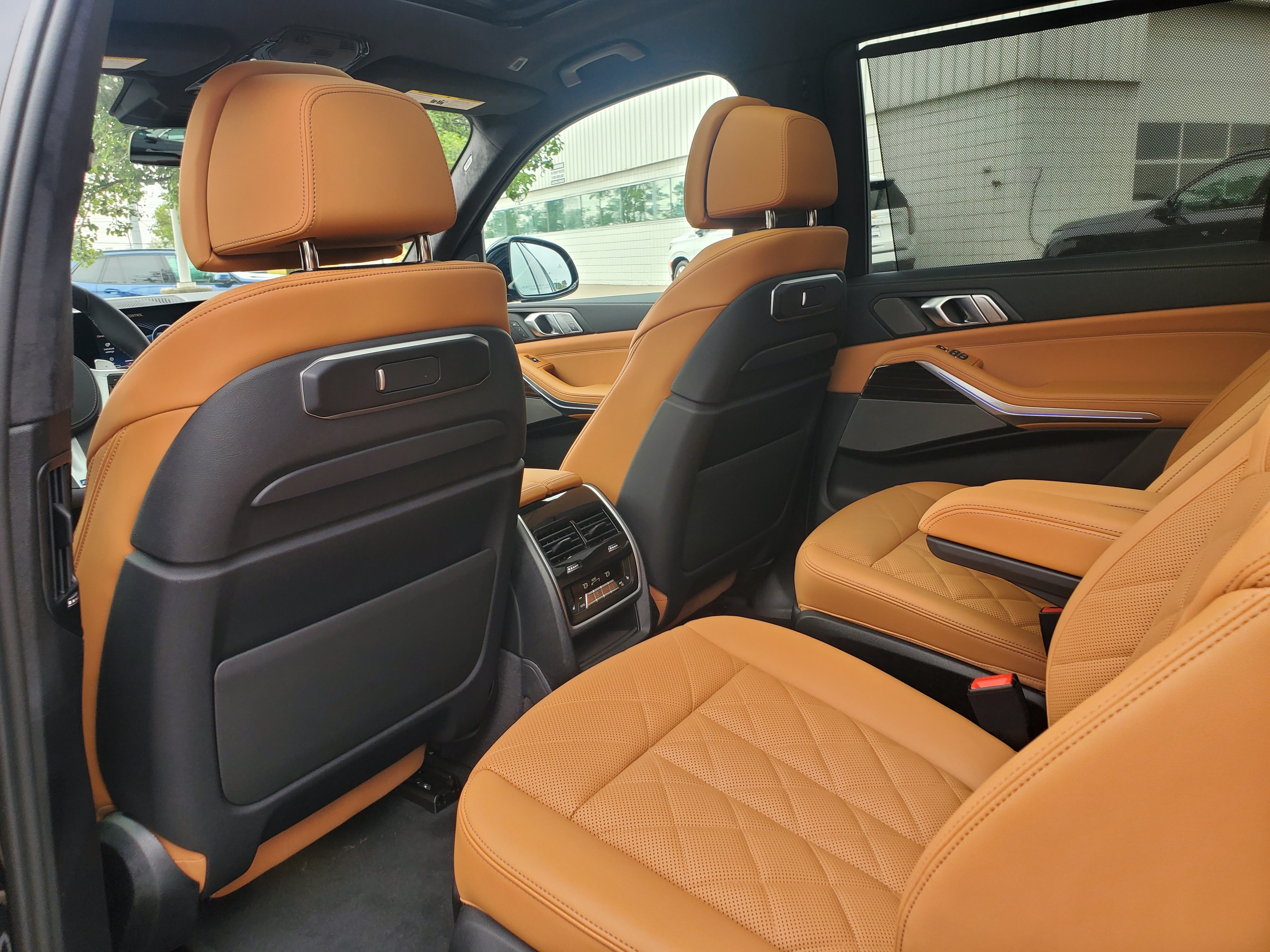 New 2027 BMW X7 xDrive40i w/ Executive Package AWD/4WD image 33