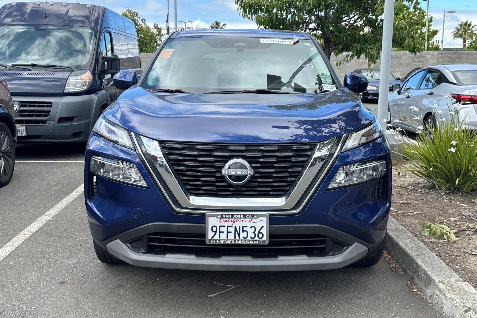 Certified 2023 Nissan Rogue SV FWD image 3