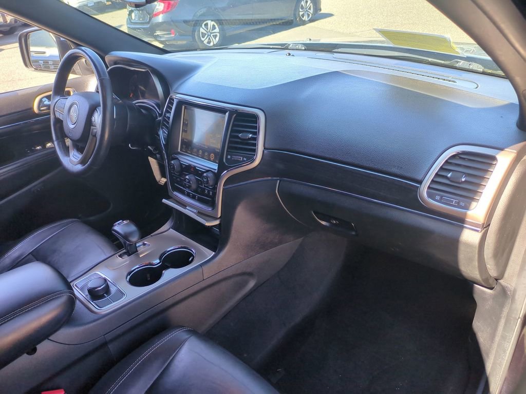 Used 2015 Jeep Grand Cherokee Limited image 24
