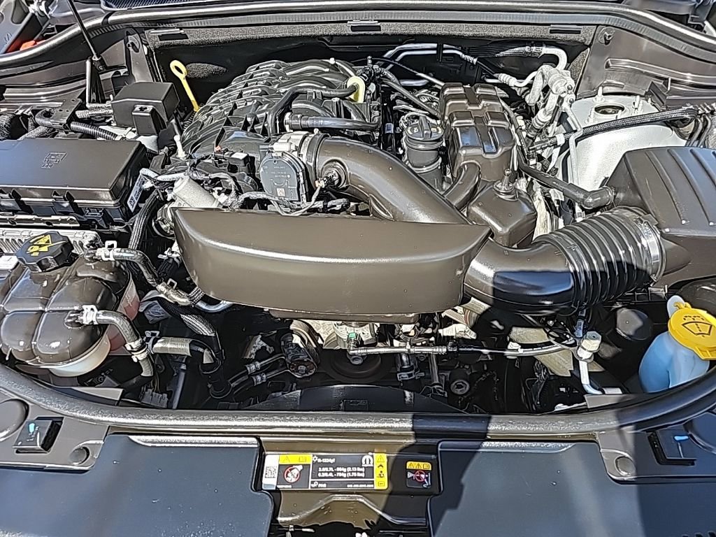 Certified 2024 Dodge Durango GT AWD/4WD image 39