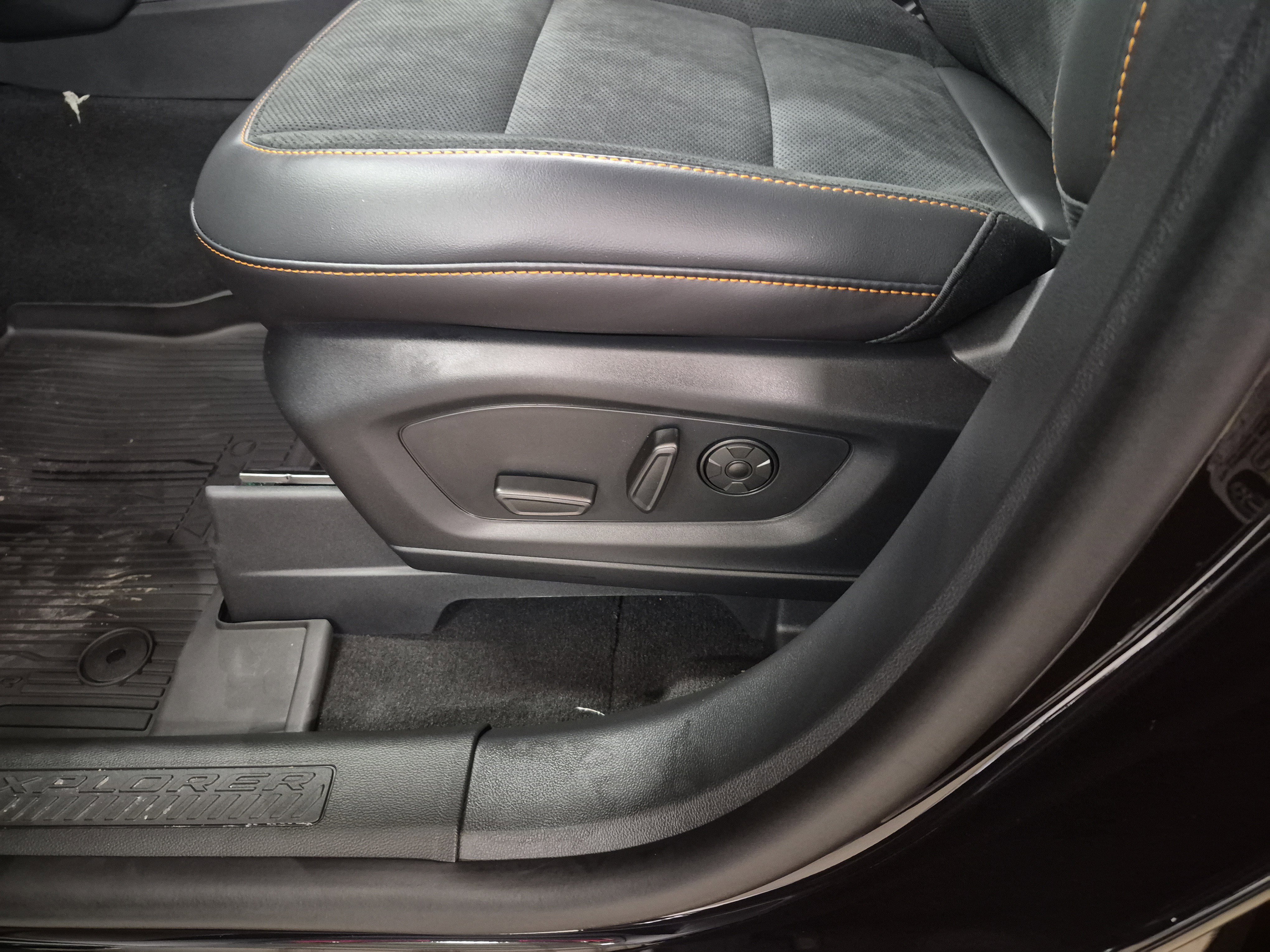 New 2026 Ford Explorer Tremor w/ Tremor Ultimate Package image 12