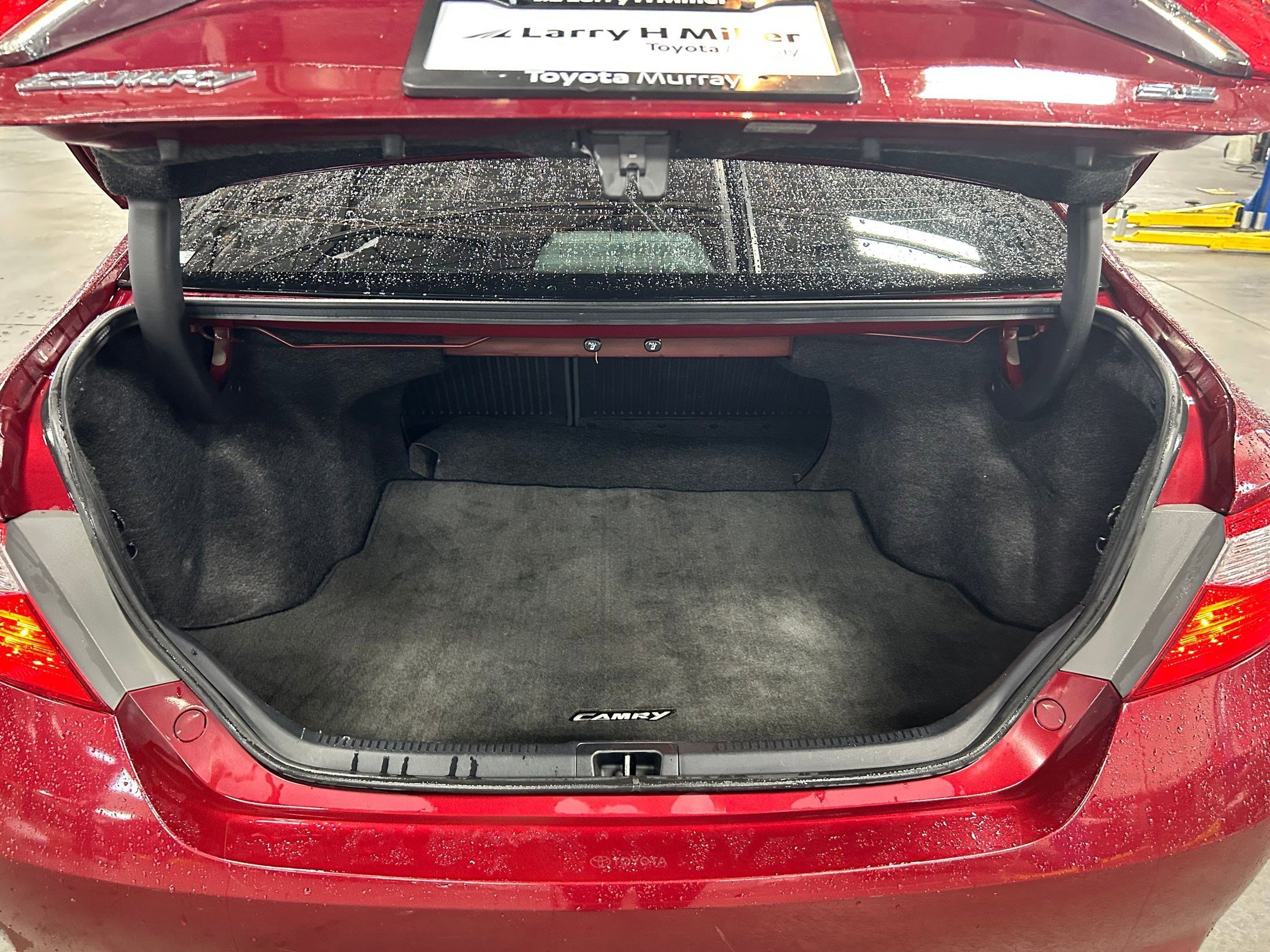 Used 2017 Toyota Camry SE FWD image 26