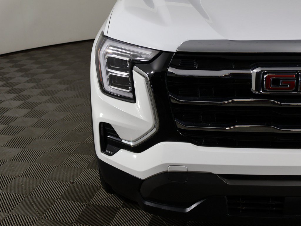 Used 2026 GMC Terrain Elevation FWD image 15