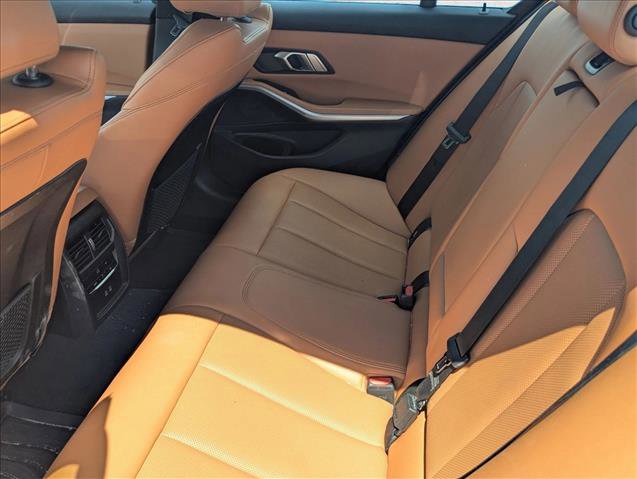 Used 2023 BMW 330i xDrive Sedan w/ Premium Package AWD/4WD image 18