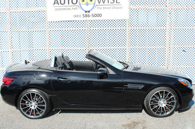 Used 2019 Mercedes-Benz SLC 300 image 6